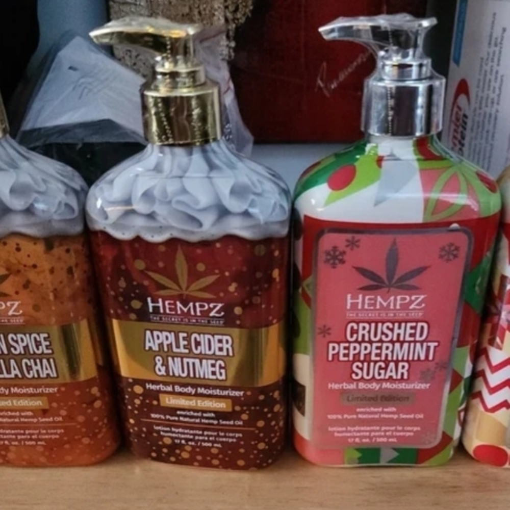Hempz Apple Cider & Nutmeg Herbal Body Moisturizer